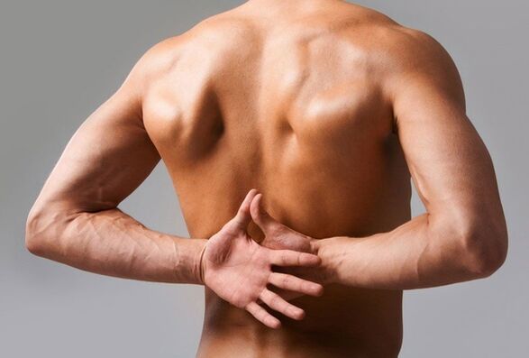 болки в гърба с остеохондроза на гръбначния стълб